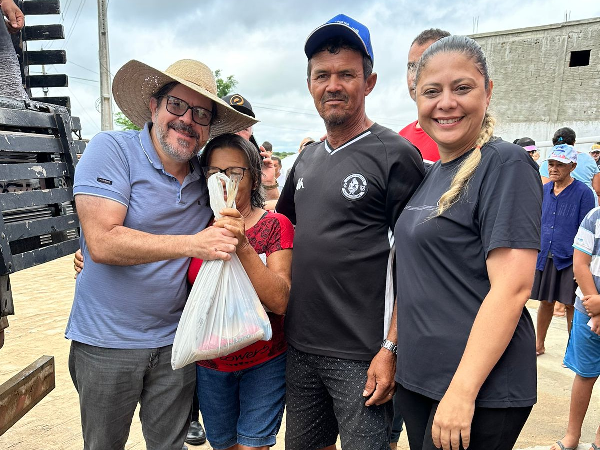 Governo de Solânea fez a entrega do peixe da Semana Santa nesta quinta-feira.