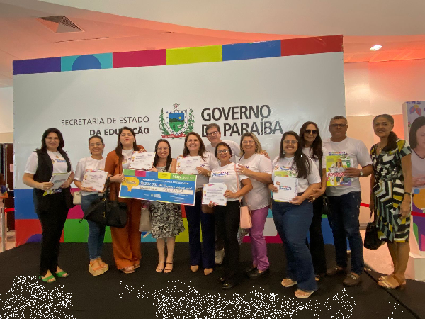 Solânea recebe Prêmio de Município referência em aprendizagem